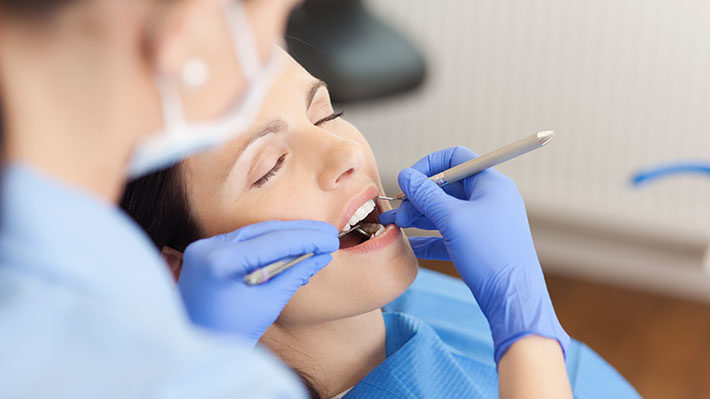 Skipping those Dental Checkups? Why That’s a Bad Idea