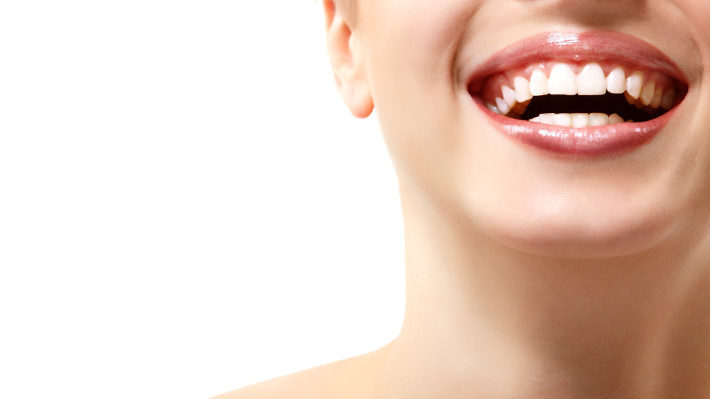 Are You a Candidate for a Cosmetic Smile Makeover?